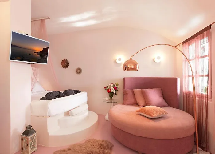 Secret Gem Semesterbostad Oia