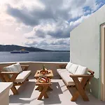 Secret Gem * Oia