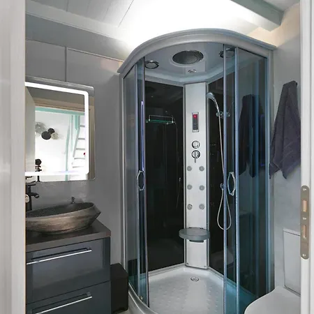 Secret Gem 펜션 이아