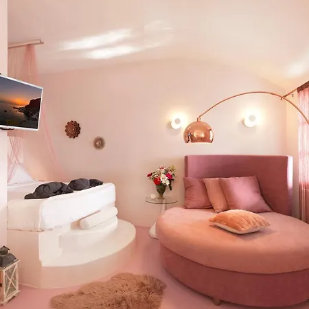 Secret Gem Tatil Evi Oia