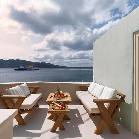 Secret Gem * Oia